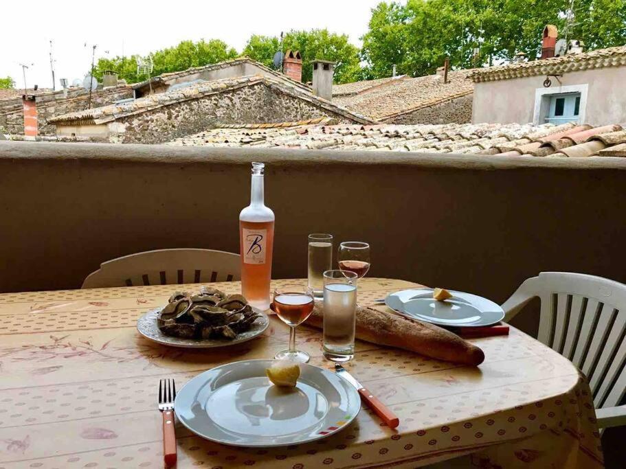 Villa Historic French Townhouse Saint-Thibéry Esterno foto